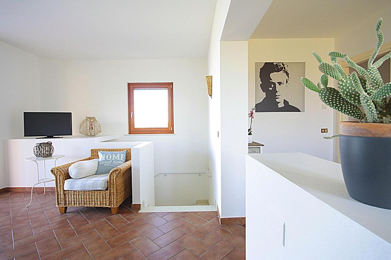La Villa Degli Ulivi Soiano Del Lago Buitenkant foto