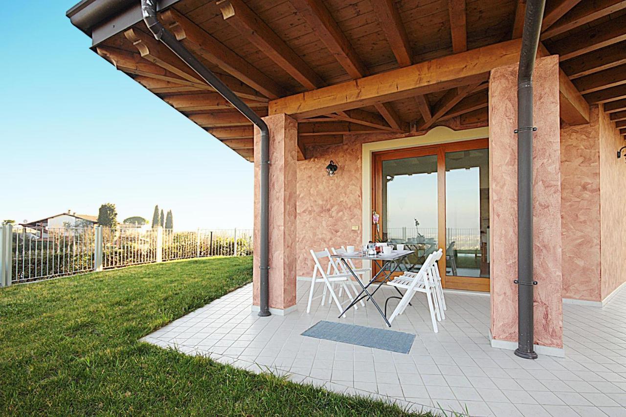 La Villa Degli Ulivi Soiano Del Lago Buitenkant foto